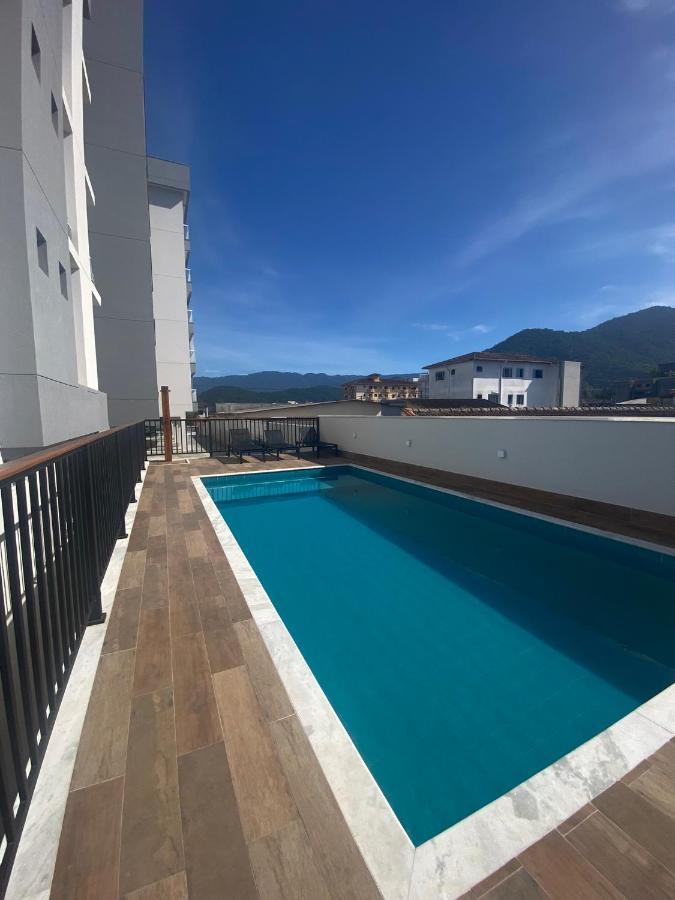 Ap No Centro Piscina E Churras Ubatuba Bagian luar foto